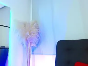 Offline violetarainn on Chaturbate