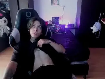 Offline xice_boy on Chaturbate