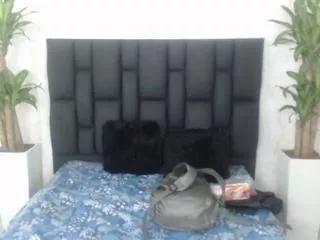 Freechat adele_sophia on Flirt4Free