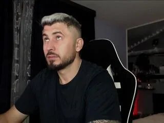 Offline andy_nice on Flirt4Free