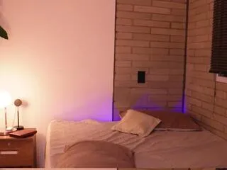 Offline bela_thomson on Flirt4Free