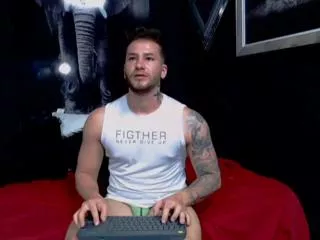 delessandro on Flirt4Free