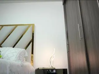 Offline devin_hunter on Flirt4Free