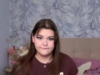 Offline emily_hyde on Flirt4Free