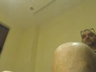 Offline fergal on Flirt4Free