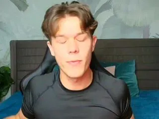 Offline johnny_october on Flirt4Free