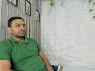 Offline leonidas_m on Flirt4Free