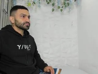 Offline leonidas_m on Flirt4Free