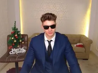 Offline max_kaiden on Flirt4Free