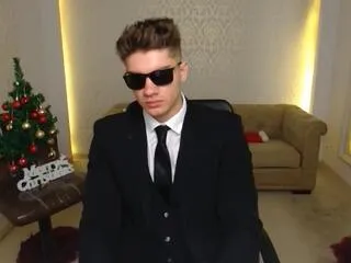 Offline max_kaiden on Flirt4Free