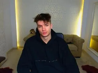 Offline max_kaiden on Flirt4Free