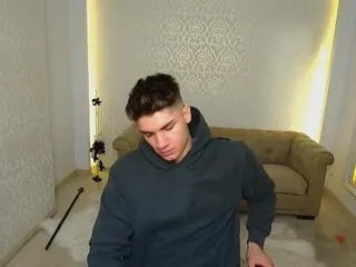 Offline max_kaiden on Flirt4Free