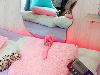 Offline scarlet_dash on Flirt4Free