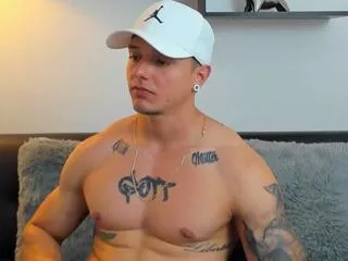 Offline tyson_rich on Flirt4Free