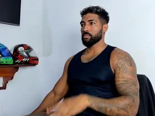 Offline xander_strongs on Flirt4Free