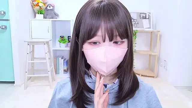 Offline 328_mitsuha on StripChat