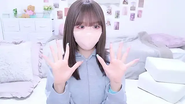 Offline 328_mitsuha on StripChat