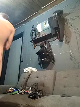 Offline 618fuckupp on StripChat