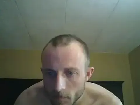 Offline 618fuckupp on StripChat