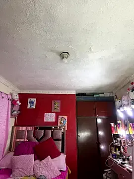 Freechat _Dulcinea777 on StripChat