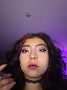 Offline _g0thiccwitch_ on StripChat