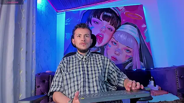 Offline _hairybeard_ on StripChat