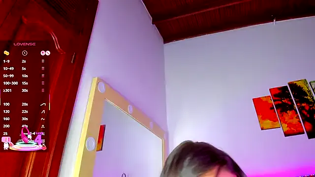 Offline Abril_Gomez06 on StripChat