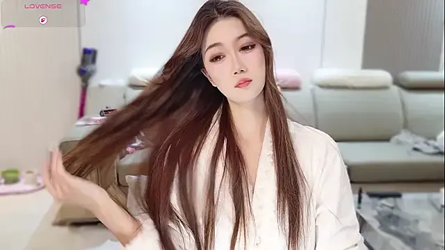 Freechat Adelaideccc on StripChat