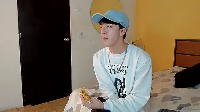 Offline AerumChae on StripChat