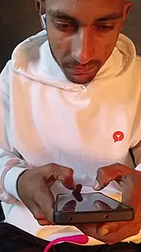 Offline AjaxStar on StripChat