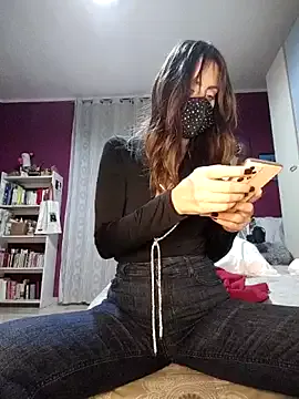 Freechat Akemi_rossi on StripChat