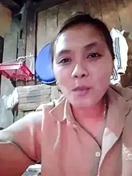 Offline alex_callmemaybe69 on StripChat