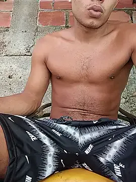 Offline alex_candela on StripChat