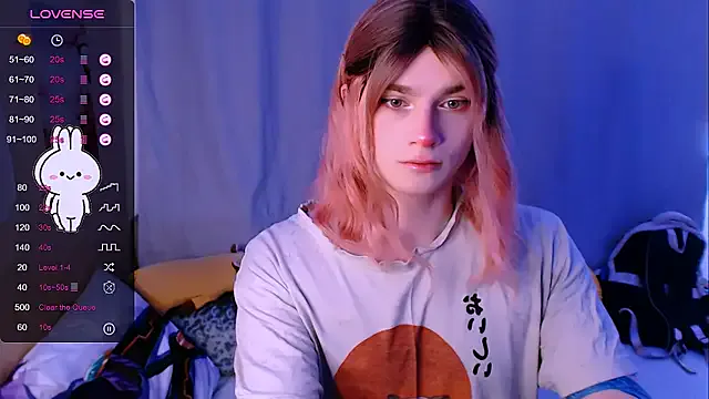 Offline Alice_Hells on StripChat