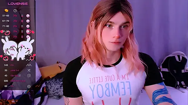 Offline Alice_Hells on StripChat