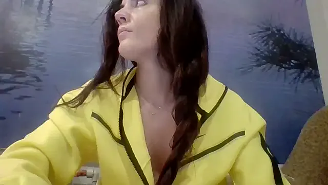 Freechat AliceTailor on StripChat