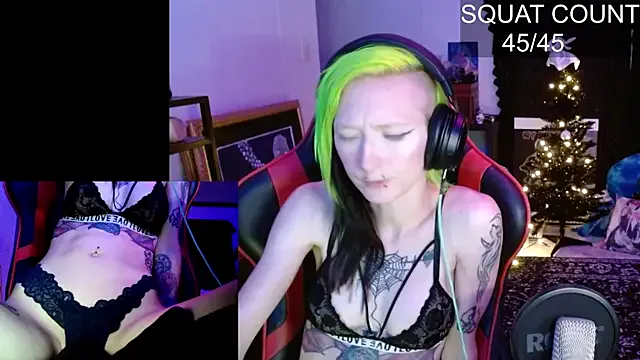 Offline alicewonder09 on StripChat