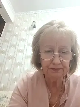 Offline AlikaSwan5821 on StripChat