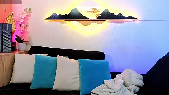 Freechat Almiboys on StripChat