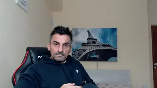 Offline amydamarw on StripChat