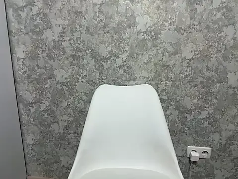 Offline Angelinaa19 on StripChat