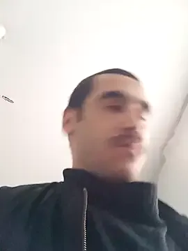 Anonim_00 on StripChat