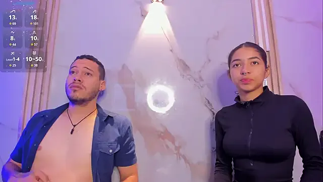 Offline Aron_and_molly on StripChat