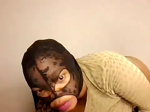 Private Arrbain on StripChat