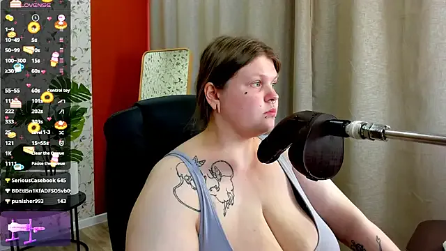 Freechat AuroraDemoni on StripChat