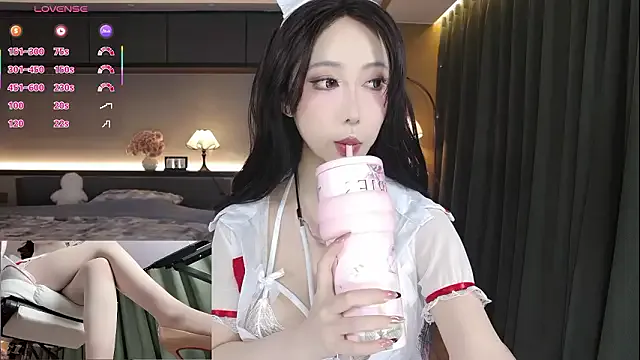 Offline AYW-21 on StripChat