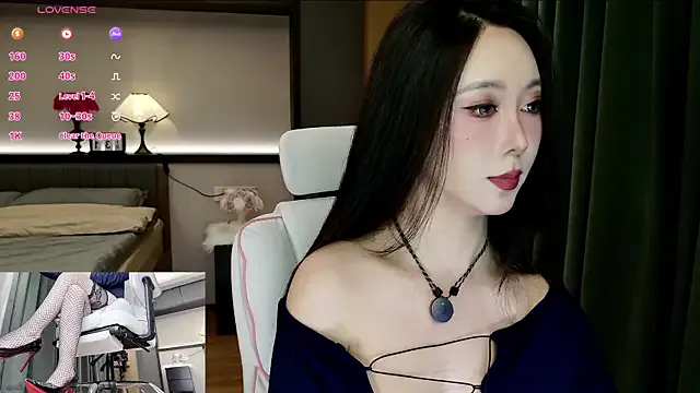 Offline AYW-21 on StripChat