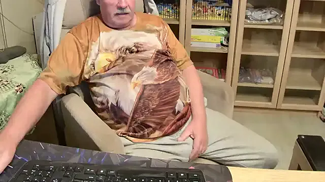 Offline barenfan on StripChat