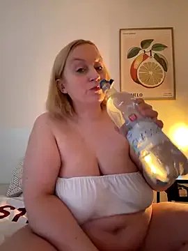 Freechat BBW_Nora on StripChat