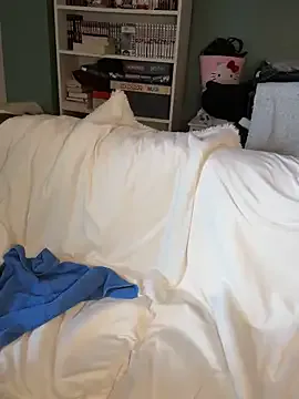 bebecita_x on StripChat